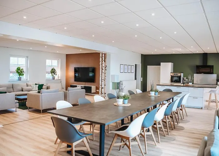 Xxl Goldberger - Sauna - 16 Personen Goldberg