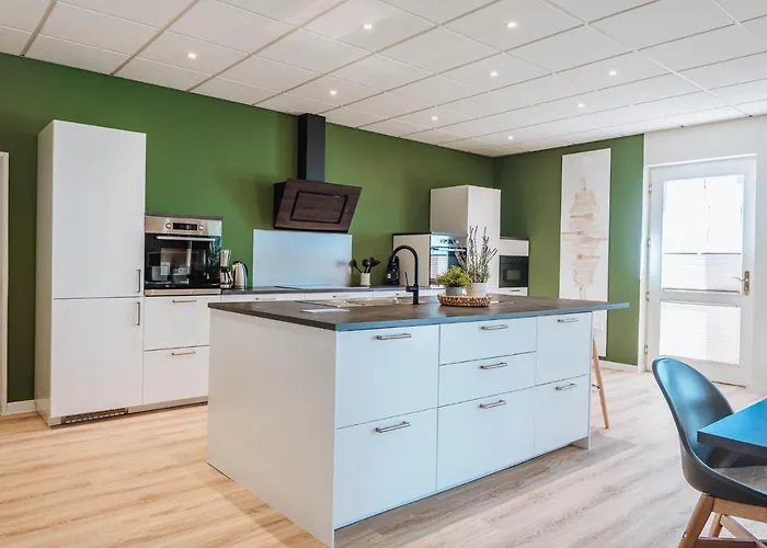 別荘 Xxl Goldberger - Sauna - 16 Personen