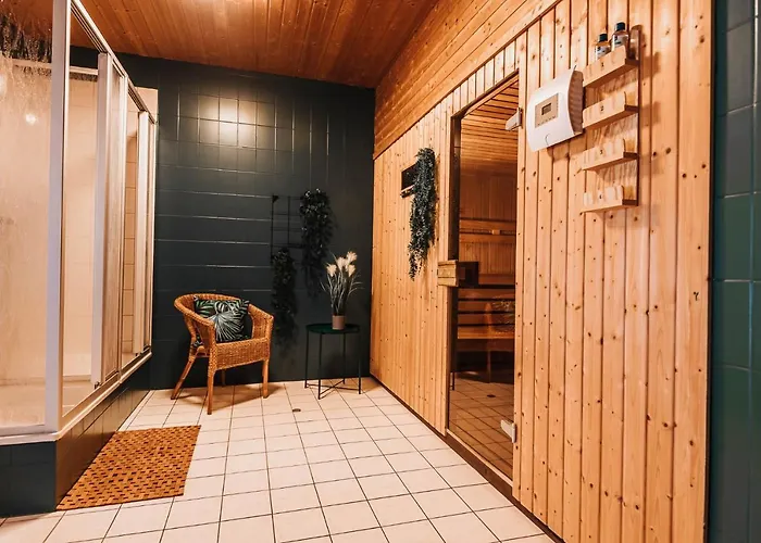 別荘 Xxl Goldberger - Sauna - 16 Personen